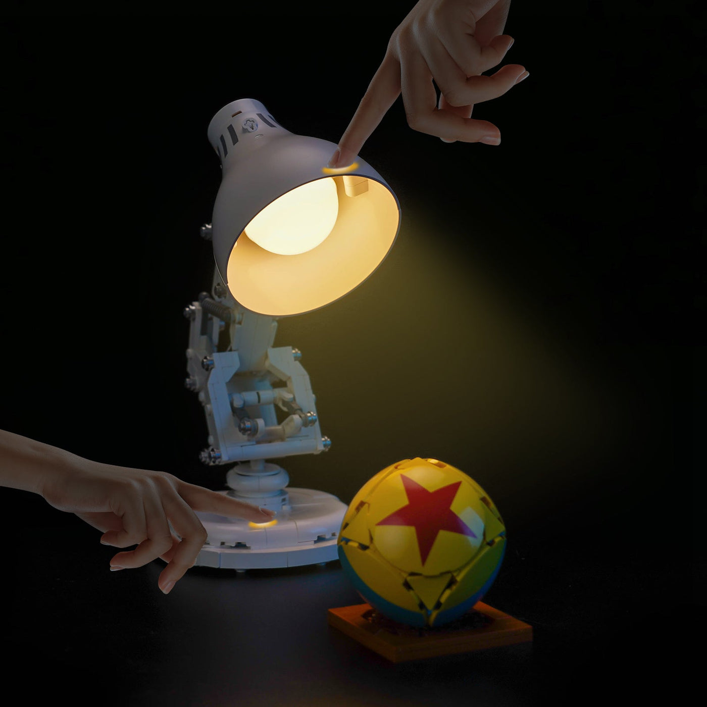 BrickBling Light Kit for LEGO Ideas ǀ Disney Pixar Luxo Jr. 21357
