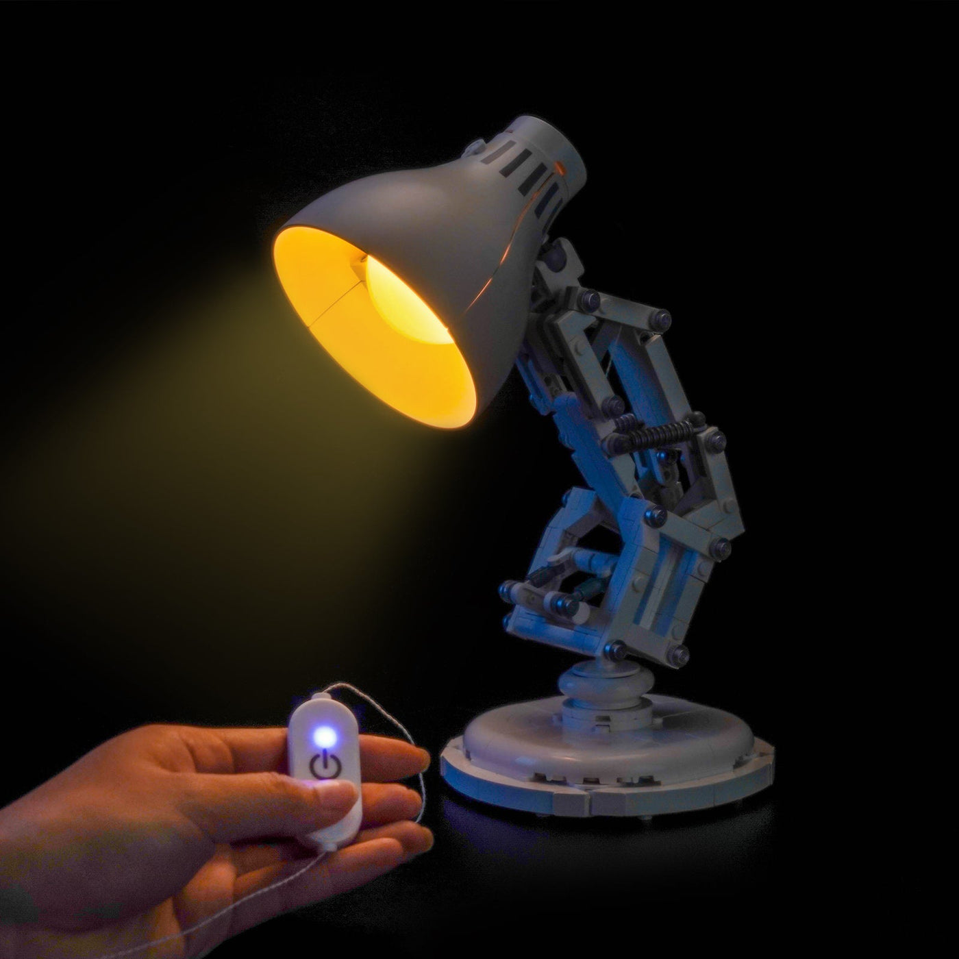 BrickBling Light Kit for LEGO Ideas ǀ Disney Pixar Luxo Jr. 21357