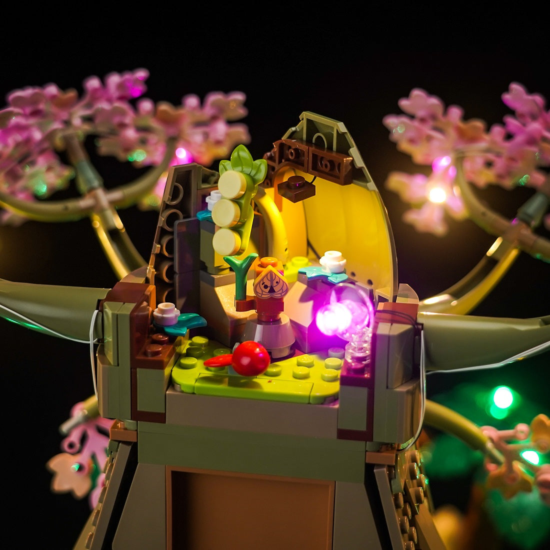BrickBling Light Kit for LEGO The Legend of Zelda™ Great Deku Tree 2-in-1 77092