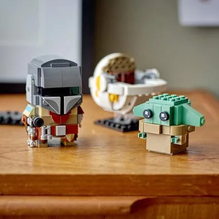 LEGO Mandalorian en het kind Yoda 75317 Brickheadz