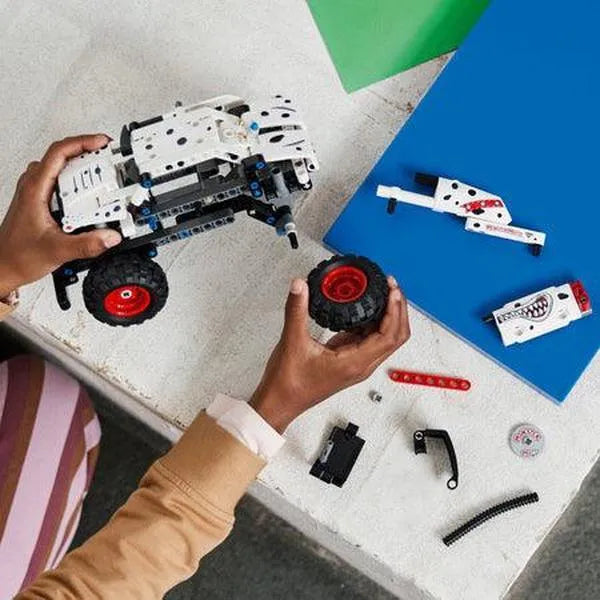 LEGO Monster Jam™ Monster Mutt™ Dalmatian 42150 Technic