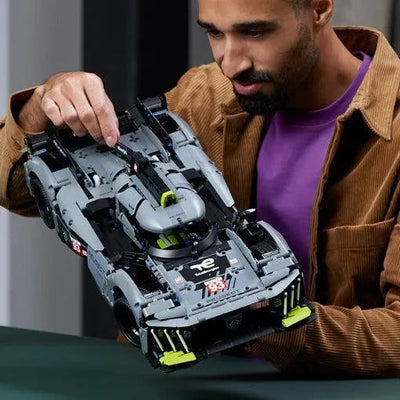 LEGO Peugeot 9x8 hypercar 42156 Technic